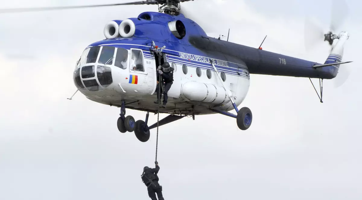 Brigada Specială de Intervenţie, demonstratii de forta