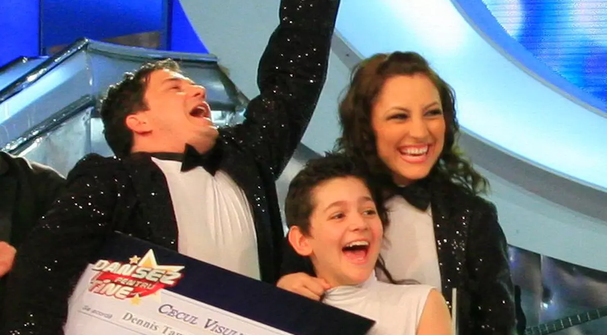 Opt destine, schimbate la ”Dansez pentru tine” 