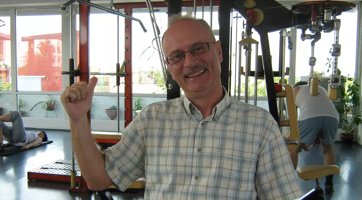 Toni Grecu a părăsit Divertis! Citeşte un interviu cu fostul lider al trupei