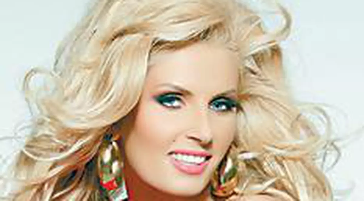 Andreea Bănică va prezenta Romanian Music Awards 2008