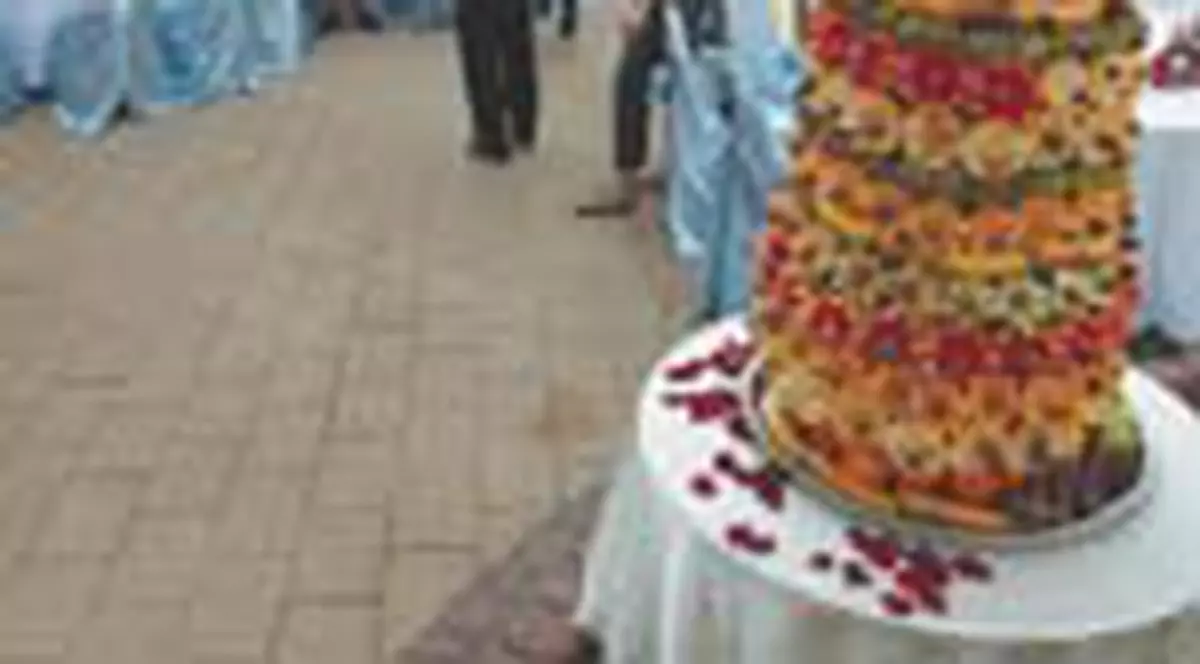 Dan Bursuc si-a botezat fiul la Hilton