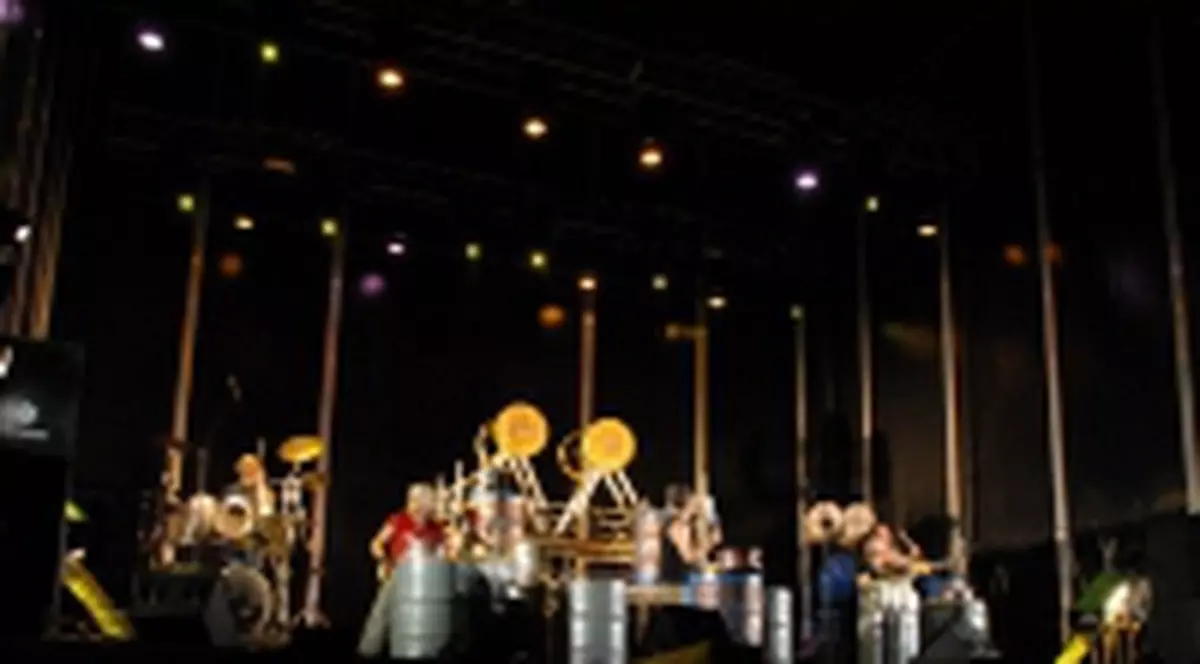 Sistem, reprezentatie la Zaragoza, in Spania