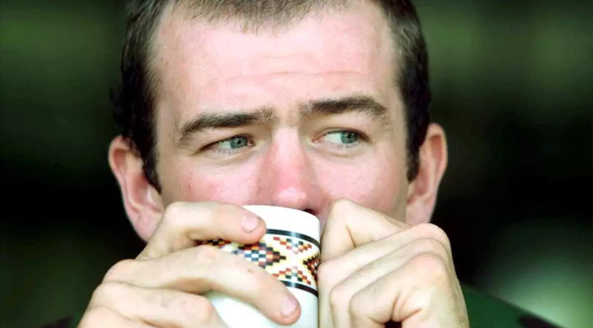 O cană de ceai vă face mai prietenoşi cu străinii