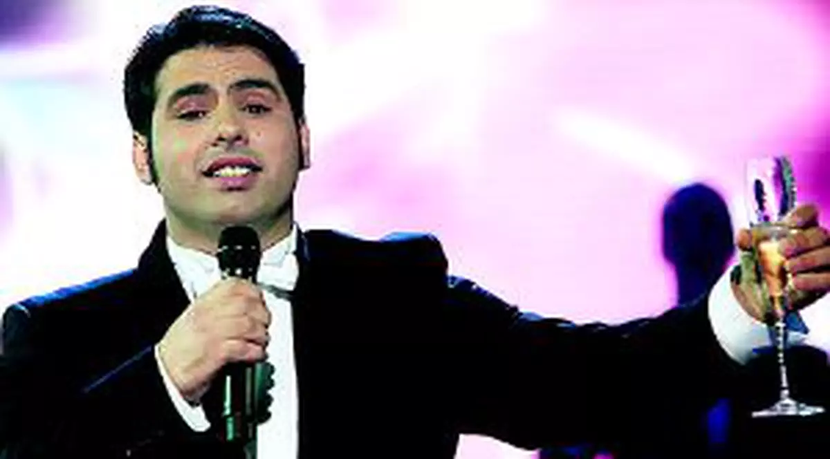 Costel Busuioc, 13 concerte în România!