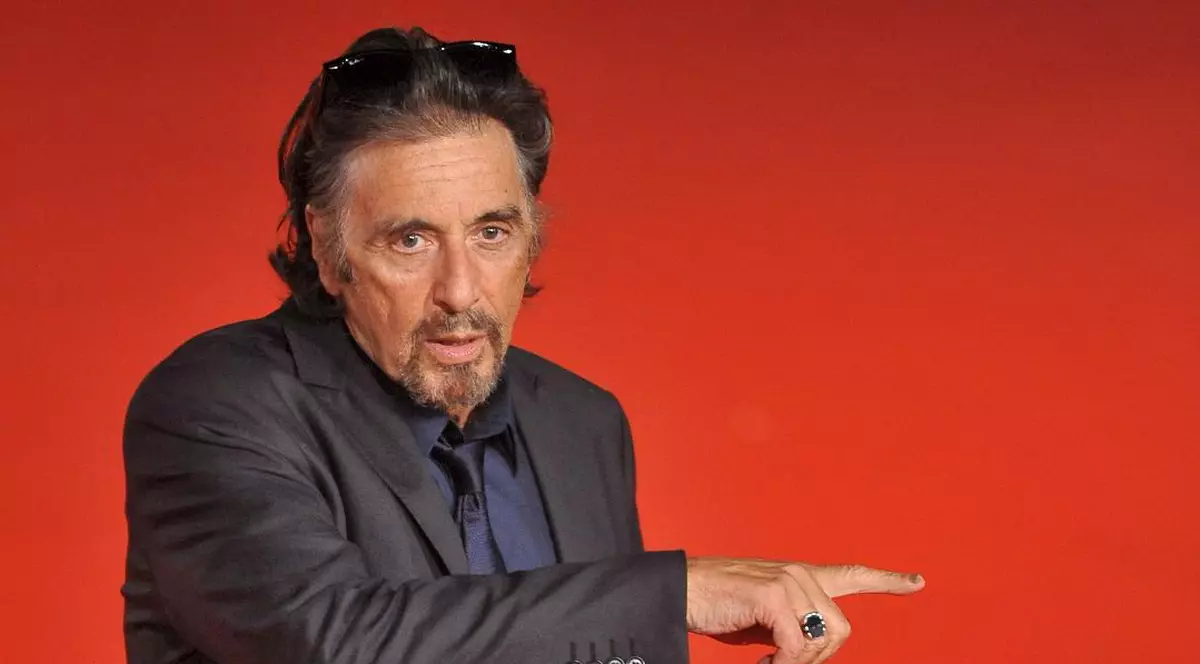 Al Pacino: ”Aş vrea să mai joc o dată cu Robert De Niro”
