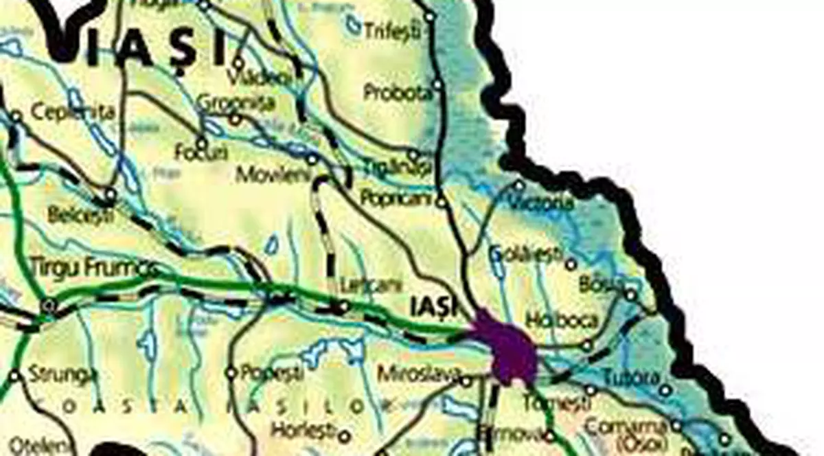 Lovit succesiv de trei maşini de mare tonaj