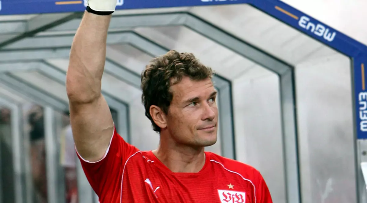 Lehmann şi-a înnebunit vecinii cu zgomotul elicopterului