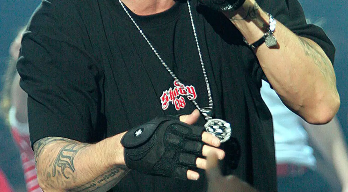 Eminem i-a bătut pe Jay-Z, Kanye West, Game şi Ludacris