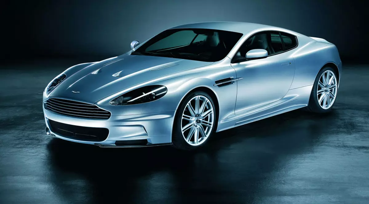 Un fan James Bond nu are ce face cu banii