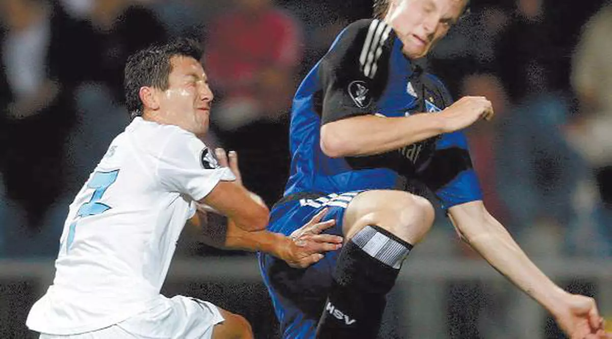 Dan Petrescu acuză: «Conspiraţie cu arbitrii»