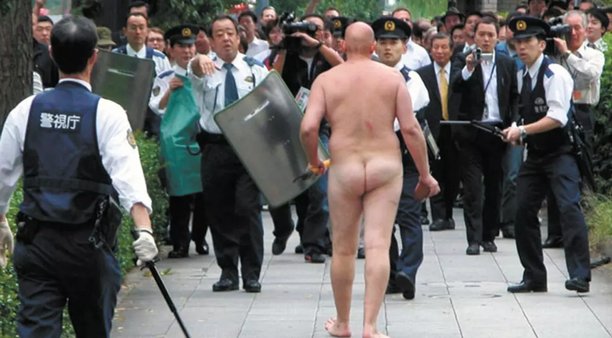 Gol-pusca,in jurul castelului sacru al Japoniei