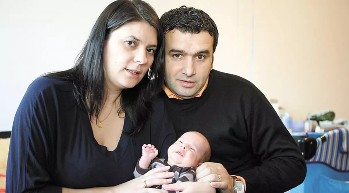 Cheltuim toţi banii pe mâncare şi facturi