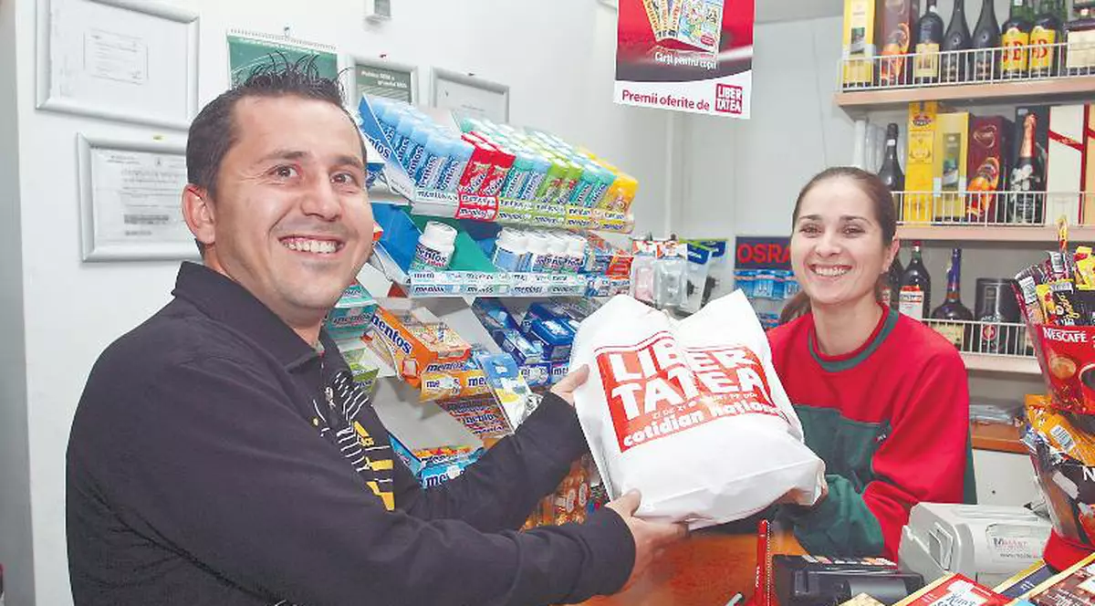 Ridicaţi-vă premiile!