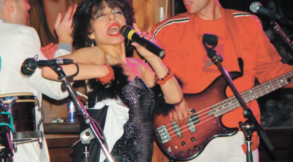 Anca Parghel a ajuns iar la spital 