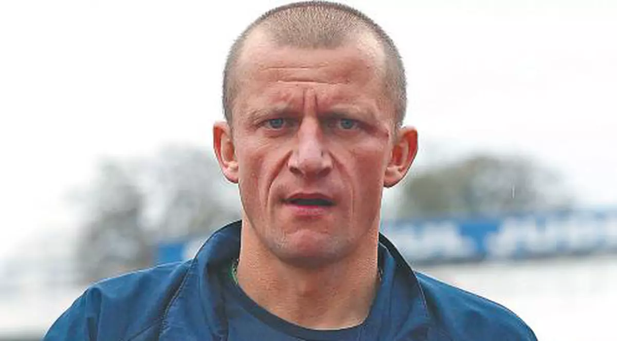 Dorinel, înlocuitorul lui Lăcătuş