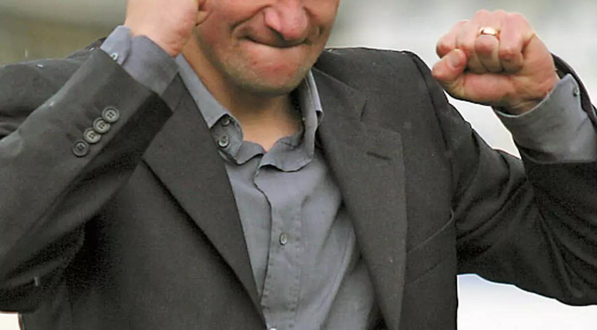 «90% este Dorinel»