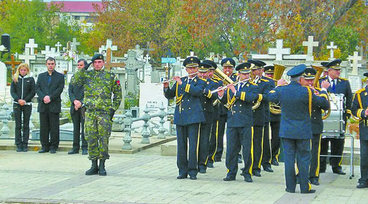 Şi-au plâns soţii