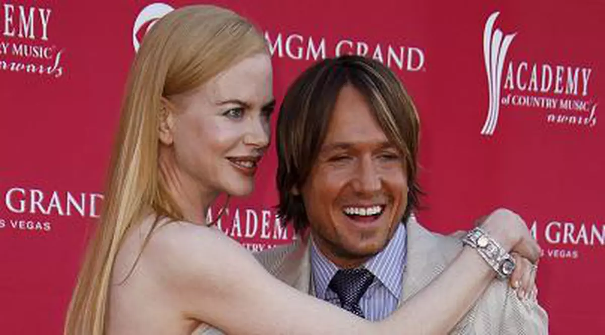 Nicole Kidman nu stă departe de soţul ei mai mult de şapte zile