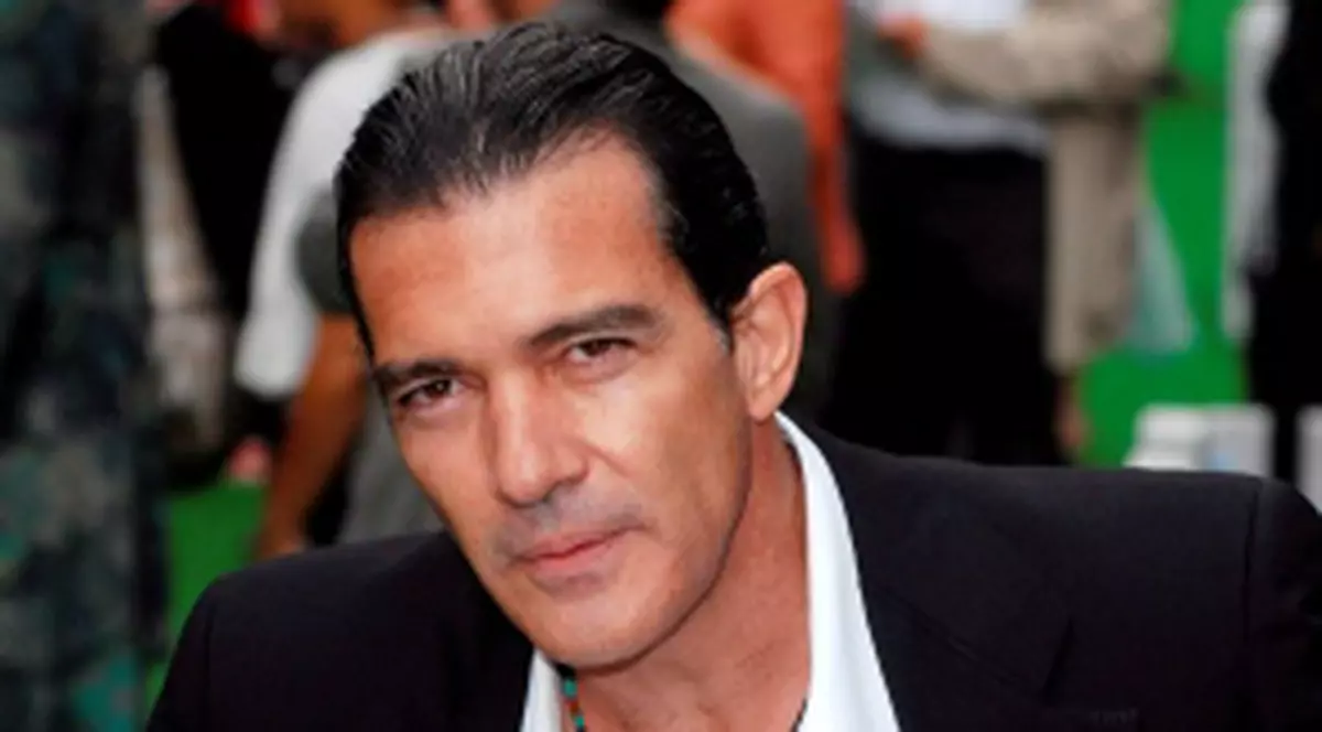 Antonio Banderas ar putea juca rolul lui Salvador Dali