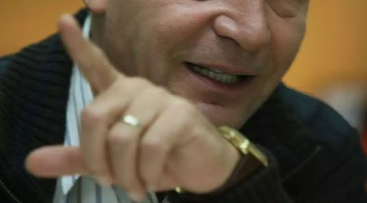 Sondaj INSOMAR: 37 la sută PDL, Băsescu conduce la încredere