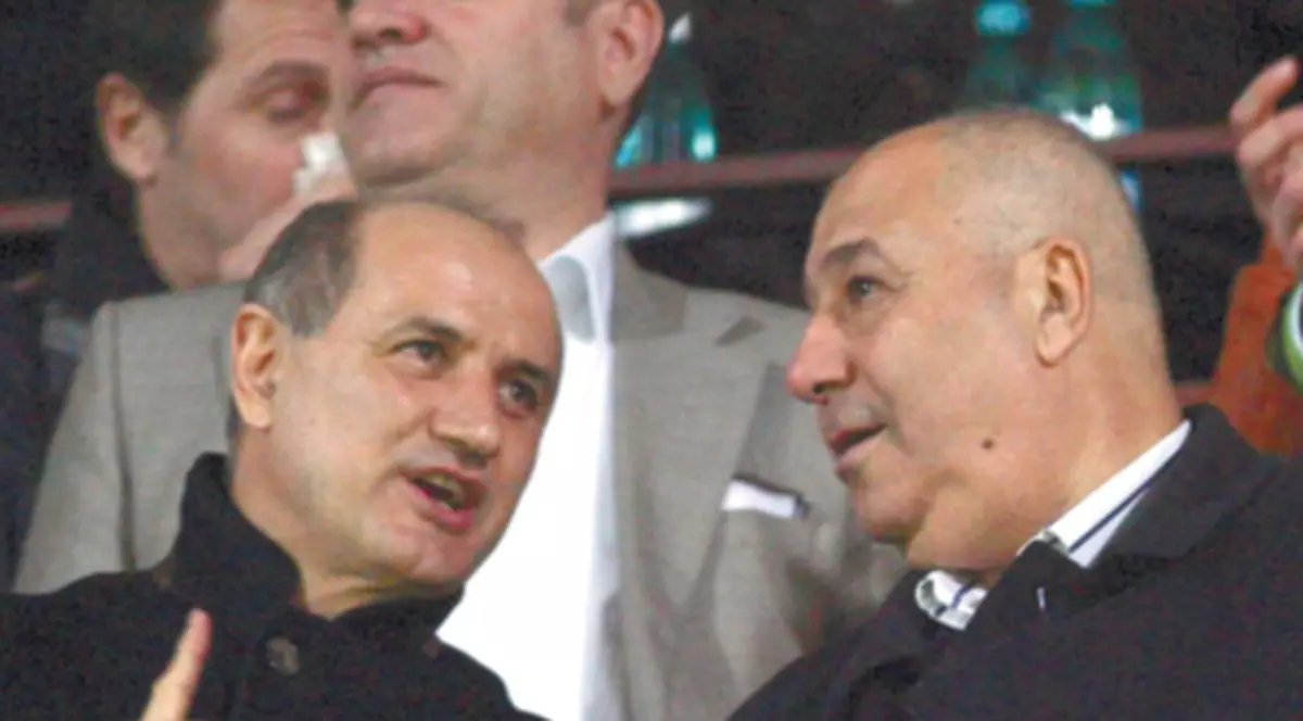 Rapidul este în derivă! Zotta, Bunea, Nedelcu şi Toma au demisionat!