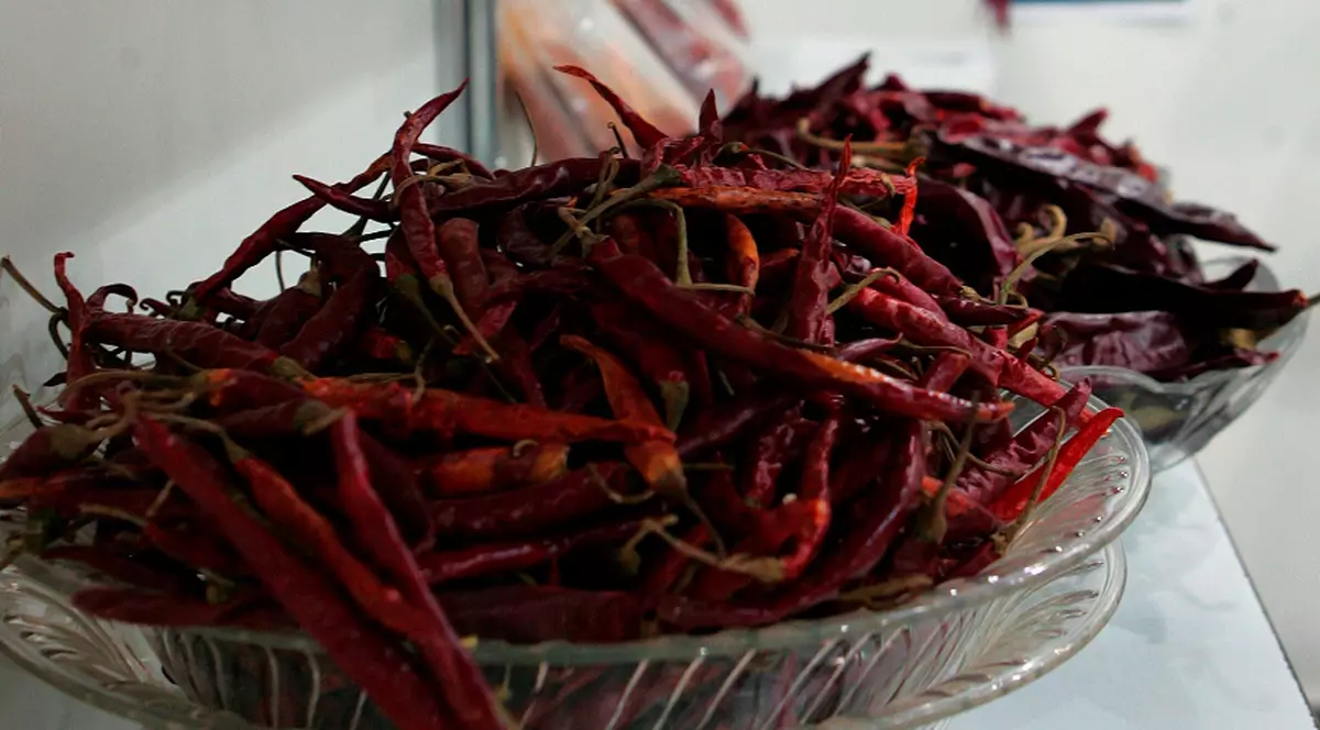 Român cu ”stomac de fier”, campion la ardei iuţi