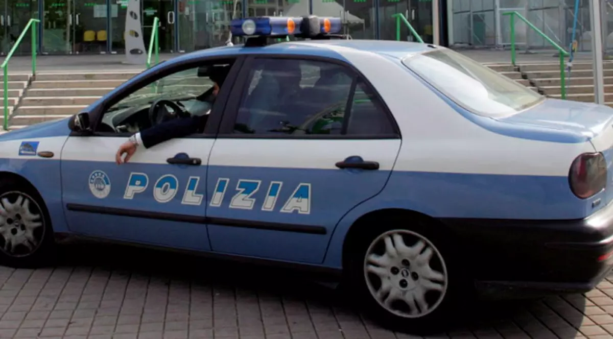 Doi români arestaţi în Italia pentru înşelătorie