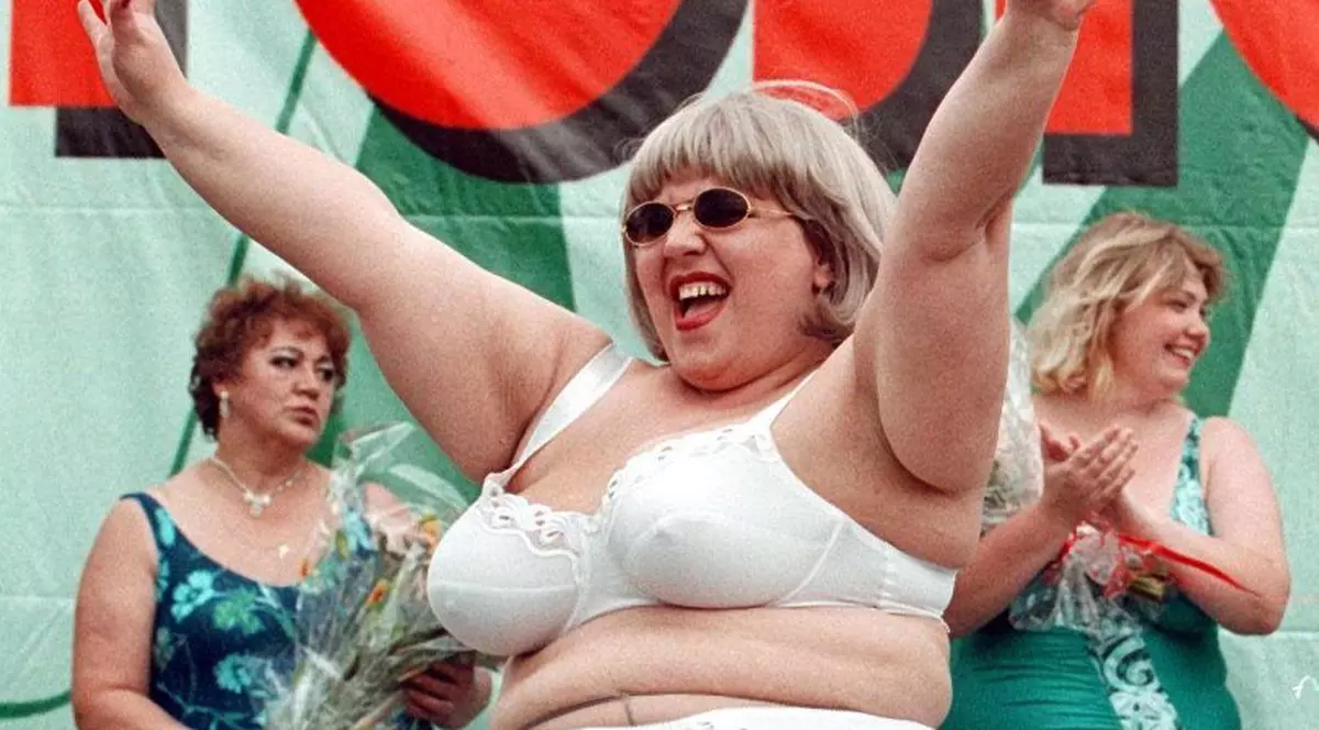 Femeile obeze sunt stresate, fidele şi comit ilegalităţi