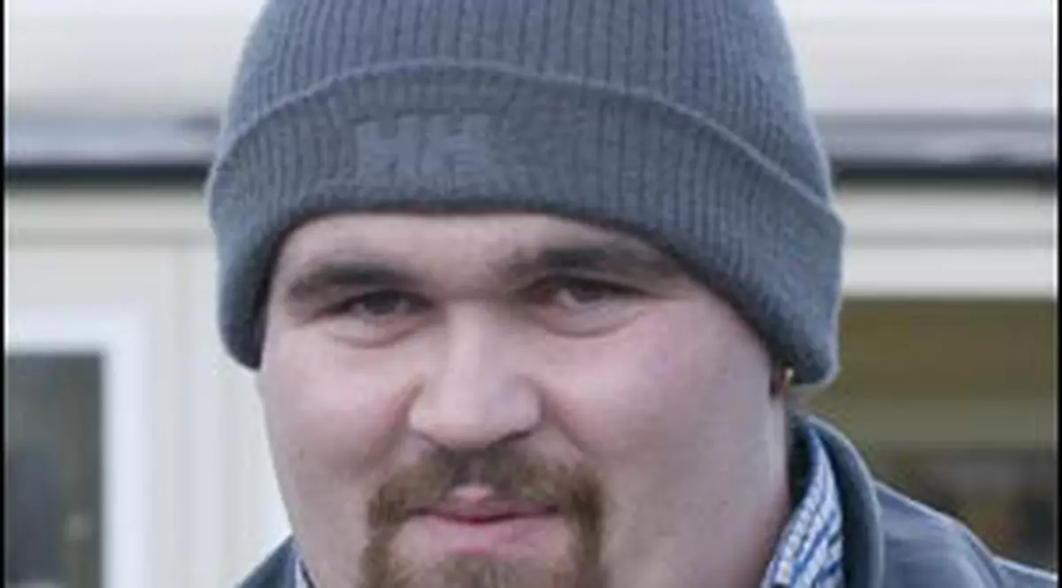 E obez, dar vrea să joace într-un film xxx ca să facă bani