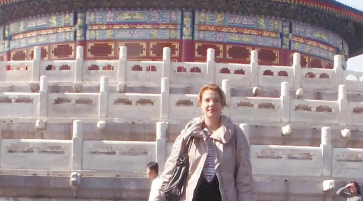 În China, Raluca Moianu a mâncat scorpioni prăjiţi