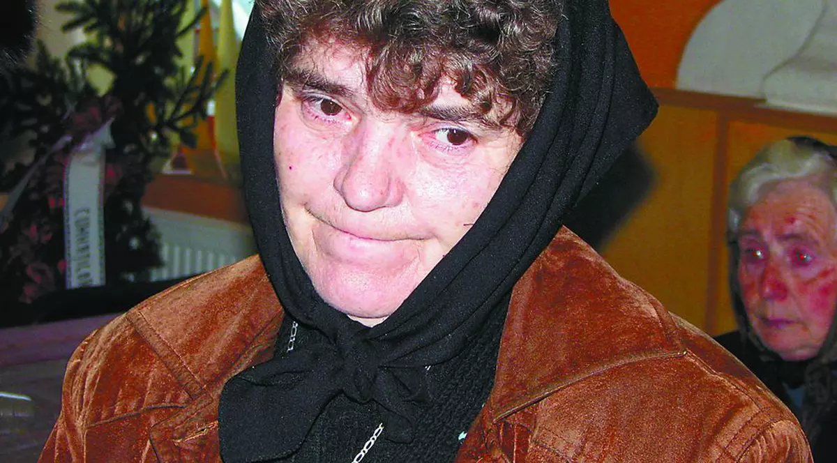 Mina i-a răpit băieţii şi soţul