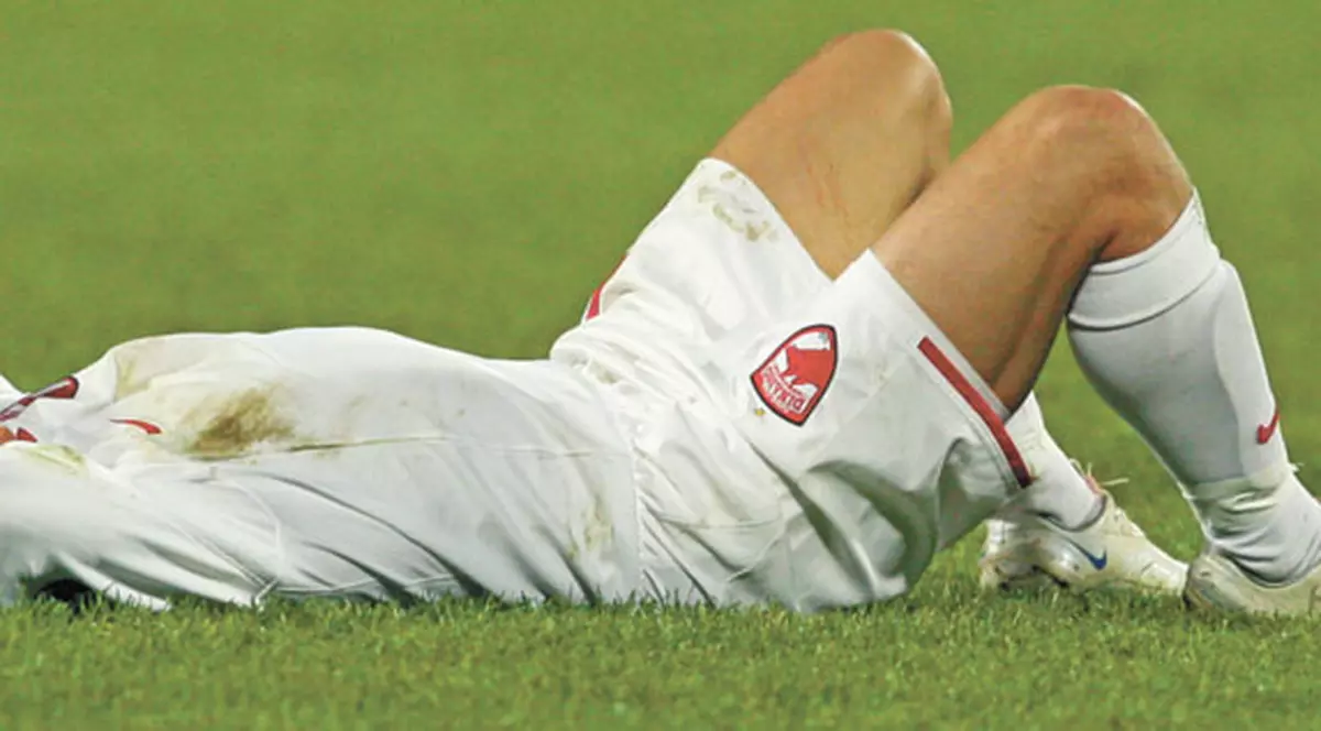 Poliţia a spart cheful "câinilor" din casa lui Torje