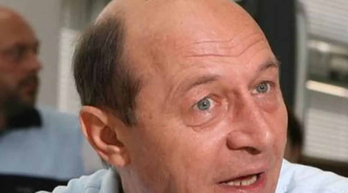 Băsescu: "Vreau un guvern care să respecte voinţa electoratului" 