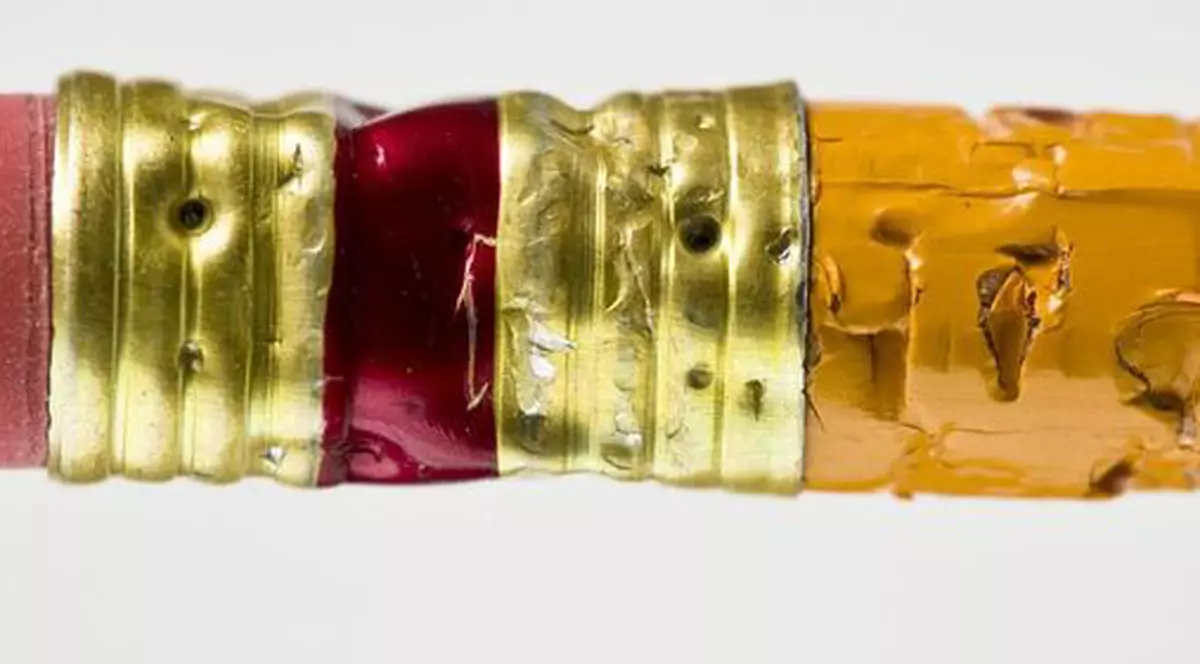 Elevii britanici vor folosi la şcoală creioane roase