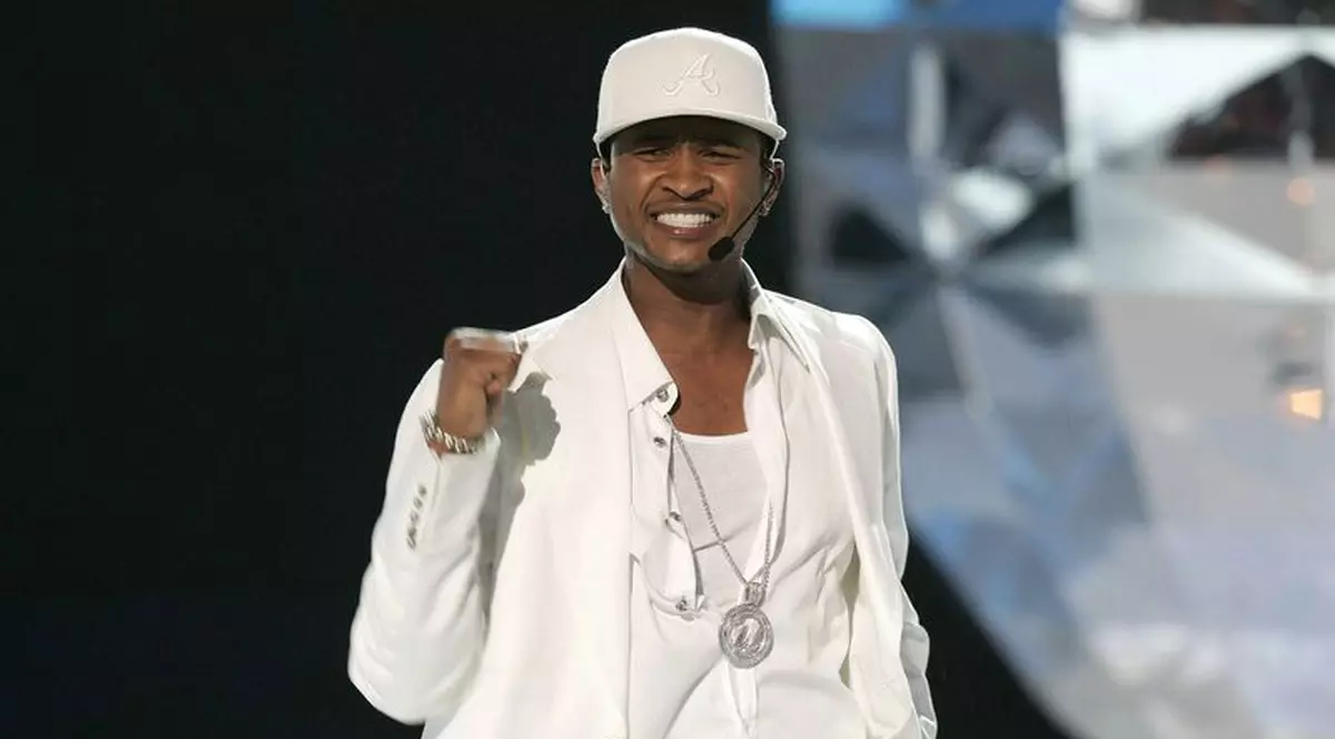 Usher este din nou tată!