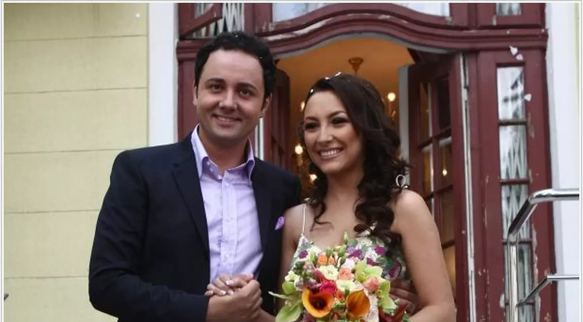 Andra şi Măruţă petrec Revelionul în Dubai 