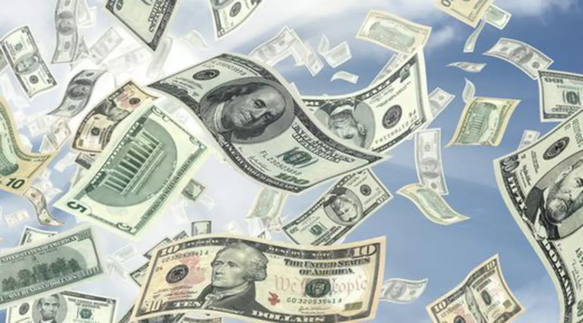 Bâlbăiala l-a dat de gol în timp ce jefuia un magazin