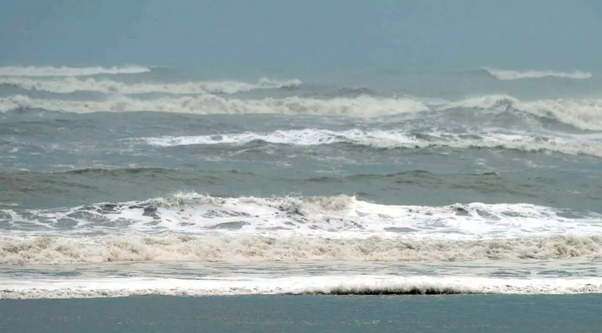 Doi români, dispăruţi pe mare, în Italia