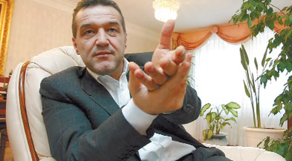 Gigi vrea "valiza" înapoi, azi