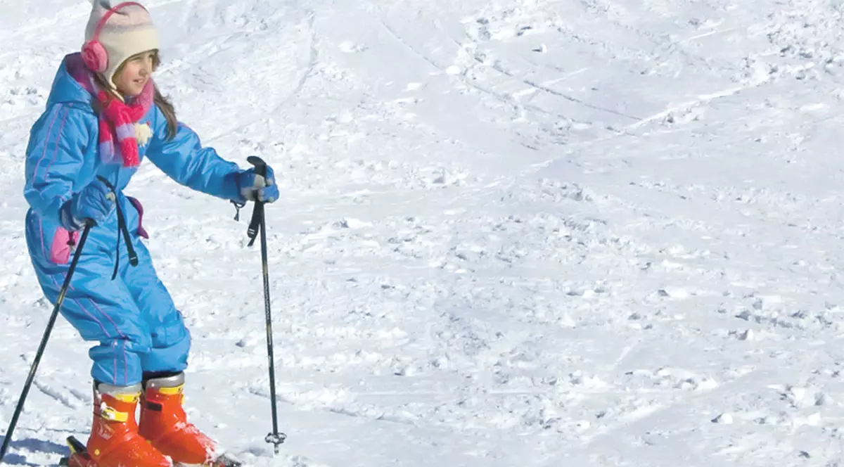 Echipaţi-vă corespunzător pentru schi