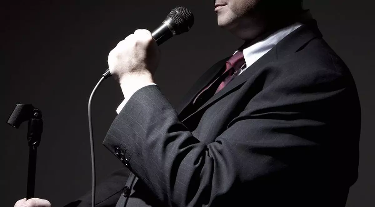 Cel mai lung discurs din istorie. A vorbit singur timp de 124 de ore