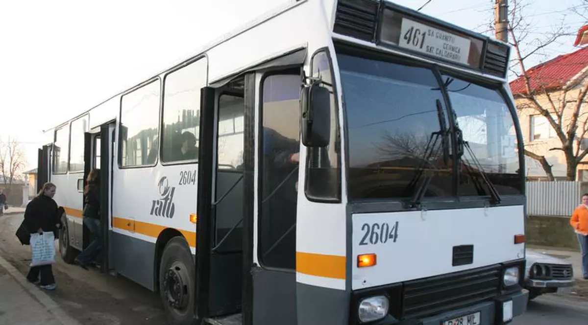 Protest împotriva activităţii RATB în Ilfov 