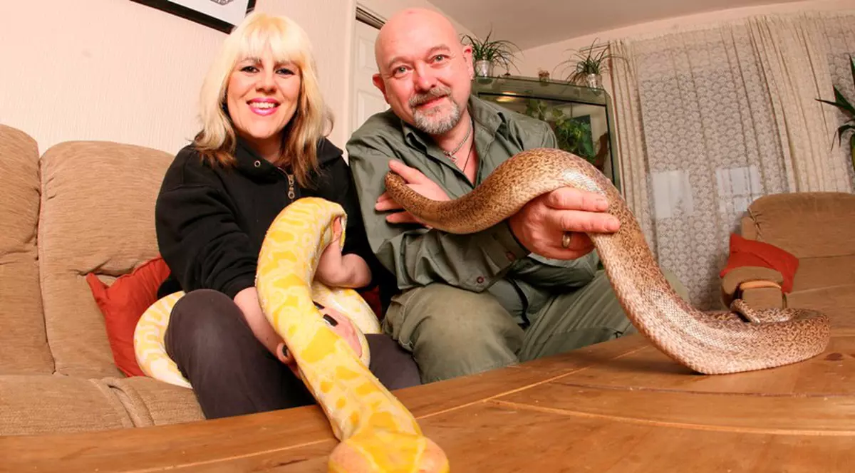 Au câteva sute de animale exotice acasă