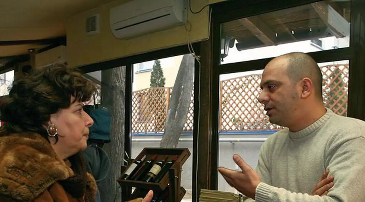 Razie prin cârciumi!