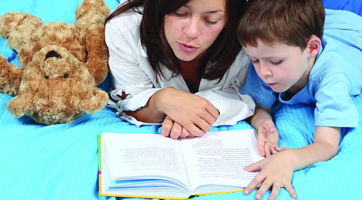 Cum îl obişnuiţi pe cel mic cu lectura