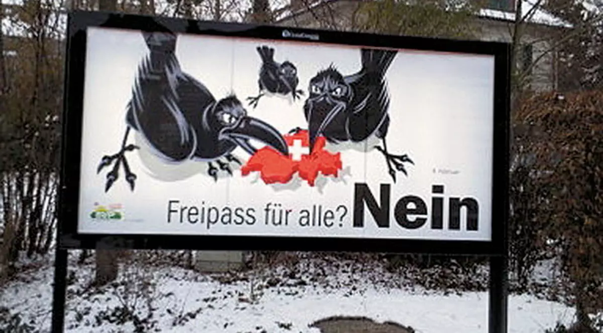 Elveţienii nu ne vor: NU ţiganilor români criminali!