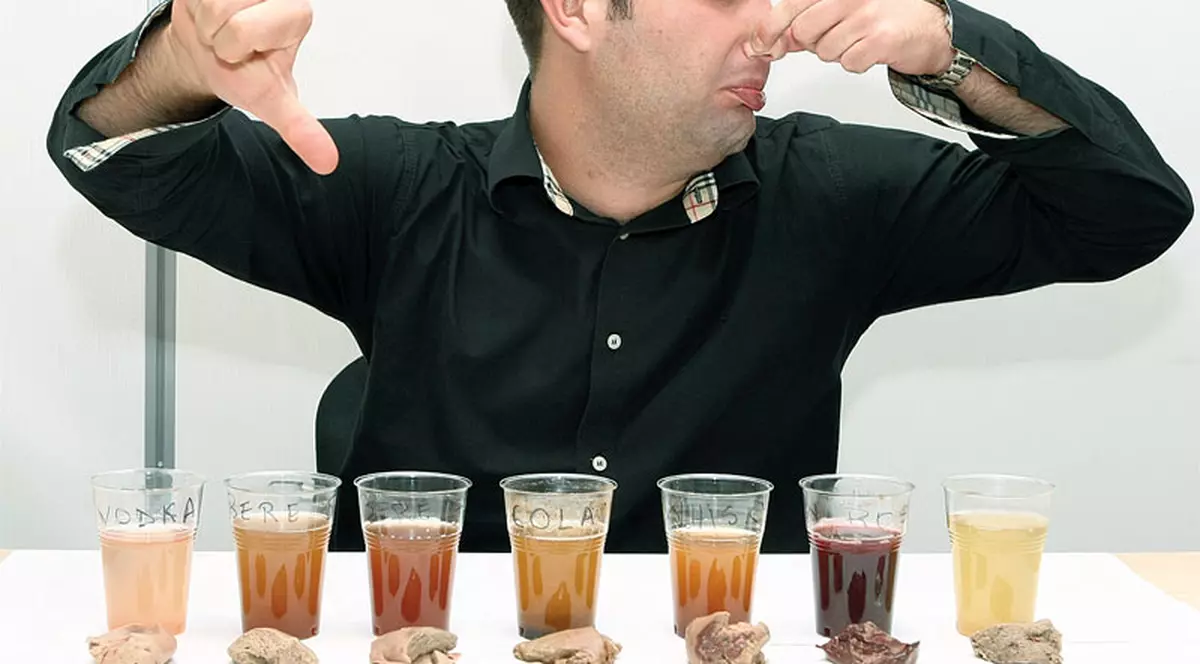 Ficatul pus în cola nu dispare!