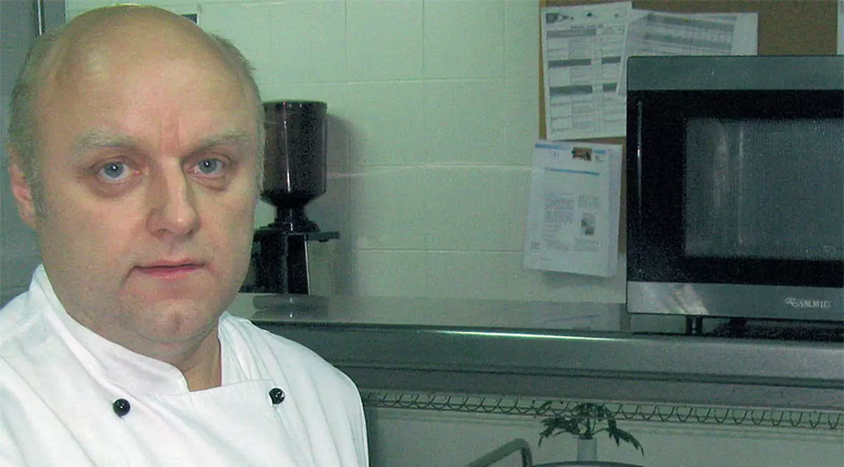 «Asta i-aş găti lui Băsescu»