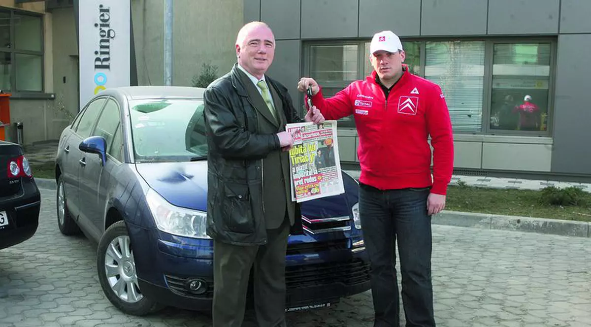 Îl facem pilot de raliu la 52 de ani