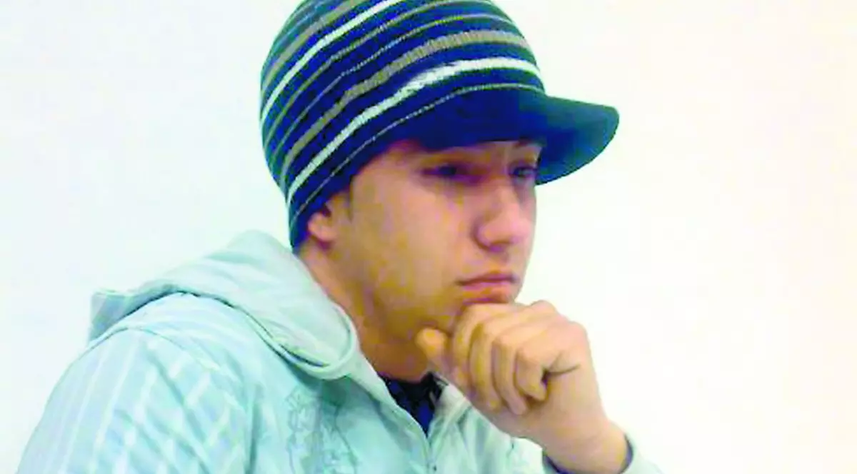 Elevul-ninja este cercetat în libertate